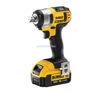 DEWALT Kompaktowy klucz udarowy 1/2`` XR Li-Ion 18 V (2 akumulatory Li-Ion 4 Ah) DCF880M2